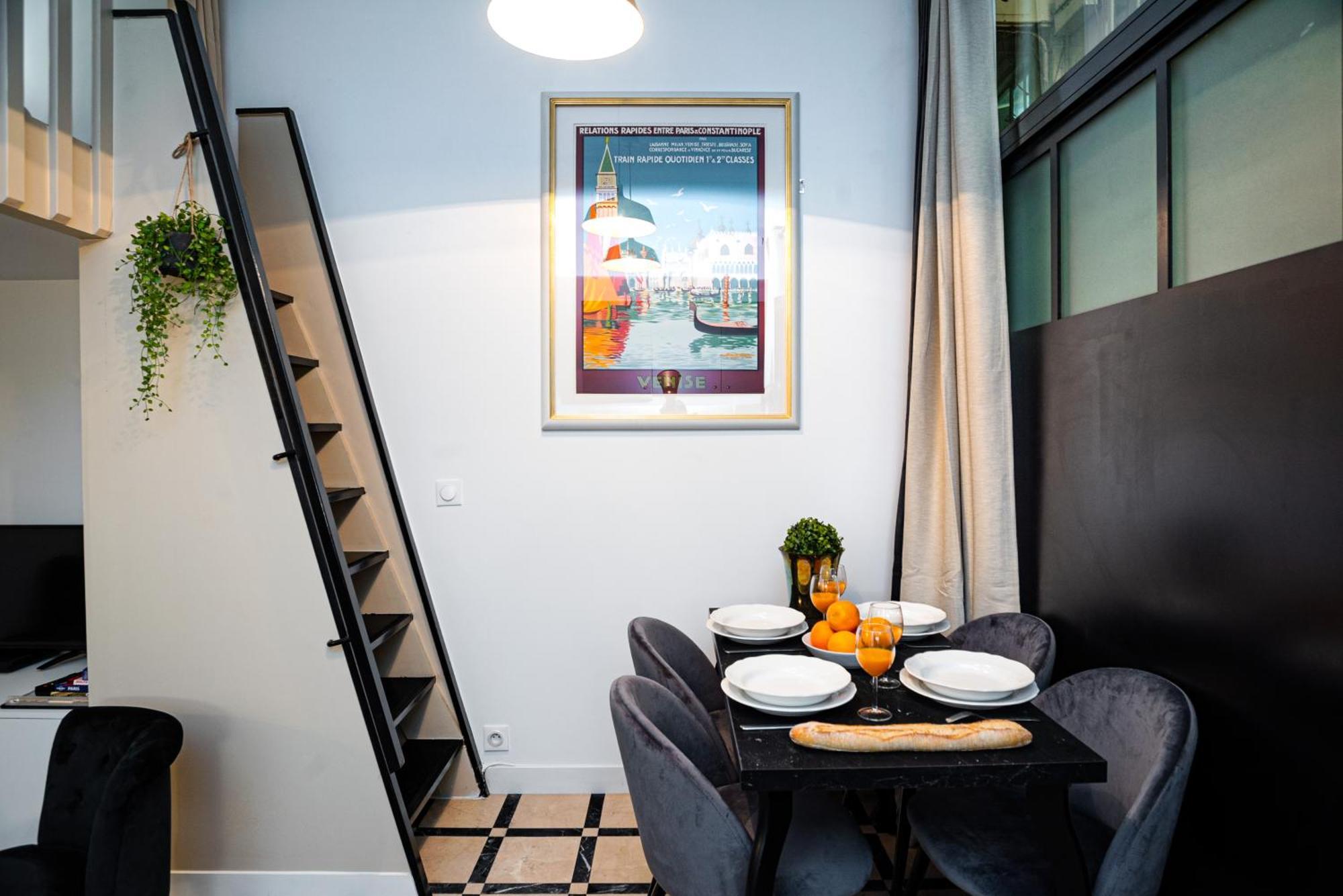 Triplex 50 M2 - Montorgueil & Marais Parijs